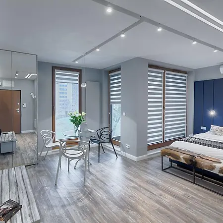 Apartment Dzielna 72 Central